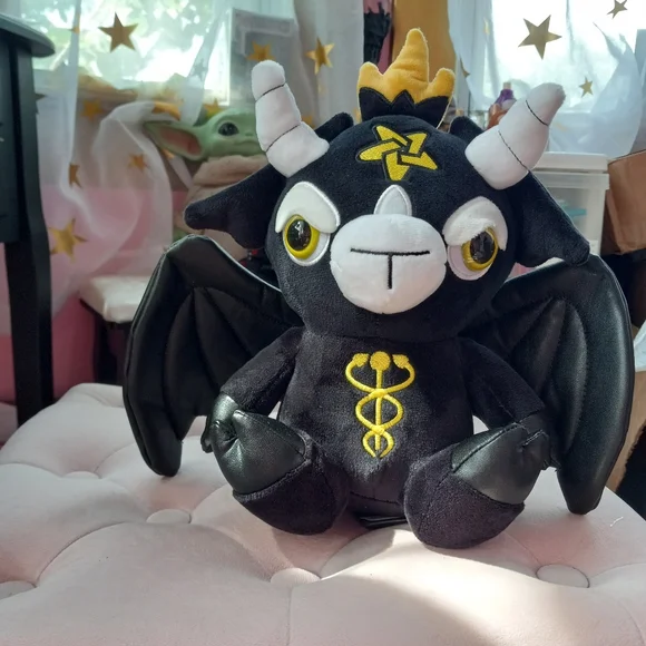 SOLD @MARKET! KREEPTURE by Killstar! Baby Beelzebub nwot w dust bag! - Picture 11 of 11
